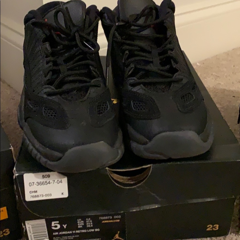 Jordan’s size 5